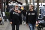 Amsterdam 20 januari 2024
Bas Smit en Zeus met Alter Ego truien op de cornelis schuytstraat