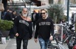 Amsterdam 20 januari 2024
Bas Smit en Zeus met Alter Ego truien op de cornelis schuytstraat