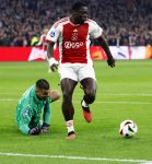 Amsterdam, 3 Februari 2024 AJAX-PSV, eindstand 1-1
Kompetitie Seizoen 2023-2024
Brian Brobbey en Walter Benitez