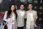 Amsterdam 3 februari 2024
Premiere Familie Vos in Pathe Arena. Buddy Vedder  kwam met een vriend en een vriendin