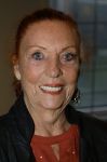 Breukelen 12 februari 2024
Ria Valk viert haar 65 jarig artiesten jubileum en krijgt een koninklijk onderscheiding van de burgemeester van de Ronde Venen. Carry Tefsen
