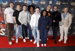 Amsterdam 3 februari 2024
Premiere Familie Vos in Pathe Arena. Frederik Brom, Imani Ristie, Buddy Vedder, Levi Otto, Manouskha Zeegelaar Breedveld, Edo Brunner, Quin van der Zeeuw (Uber Quin) tijdens de inloop bij de filmpremiere De legende van Familie Vos in Pathe Arena te Amsterdam