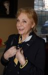 Breukelen 12 februari 2024
Ria Valk viert haar 65 jarig artiesten jubileum en krijgt een koninklijk onderscheiding van de burgemeester van de Ronde Venen. Conny Vink kwam met haar man