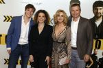 Amsterdam 29 januari 2024
Premiere Scotoe in Tuschinski met oa in de cast Sinan Eroglu Mohammed Chara Rose Bertram Said Boumazoughe Melisa Asli Pamuk Ferdi Stofmeel Daphne Deckers Emma Deckers en Oscar Aerts. Daphne Deckers Richard Krajicek Emma Deckers en Alec Deckers met vriendin.