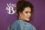 Den Bosch 27 januari 2024
Premiere verliefd op ibiza in de Brabant Hallen. Emma Deckers kwam met een goede vriendin