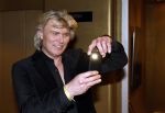 Amstelveen 29 januari 2024
Premiere Kraaij en Kroon van Soy Kroon en Johnny Kraaijkamp in schouwburg in Amstelveen. Hans Klok