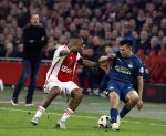 Amsterdam, 3 Februari 2024 AJAX-PSV, eindstand 1-1
Kompetitie Seizoen 2023-2024
Hirving Lozano en Steven Vergwijn