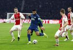 Amsterdam, 3 Februari 2024 AJAX-PSV, eindstand 1-1
Kompetitie Seizoen 2023-2024
Ismael Saibari Anton Gaaei Jordan Henderson en Kenneth Taylor