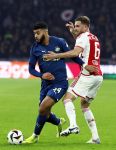 Amsterdam, 3 Februari 2024 AJAX-PSV, eindstand 1-1
Kompetitie Seizoen 2023-2024
Ismael Saibari en Jordan Henserson