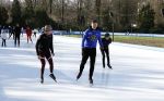 Amsterdam 27 februari 2024
Presentatie van de Hollandse 100 op de Jaap Eden Baan.
oa aanwezig Prins Bernhard Prinses Annette Simon Keizer Marianne Timmer Benjamin Aslan en Nino Wilkes.