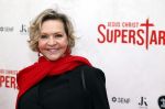 Amsterdam 21 januari 2024
Premiere Jesus Christ Superstar in het DeLaMar theater. Mariska v Kolck met zoon