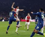 Amsterdam, 3 Februari 2024 AJAX-PSV, eindstand 1-1
Kompetitie Seizoen 2023-2024
Mauro Junior en Josip Sutalo