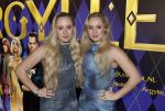 Amsterdam 30 januari 2024
Premiere Argylle in Pathe Arena. Mylenne en Rosanne