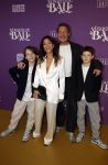 Den Bosch 27 januari 2024
Premiere verliefd op ibiza in de Brabant Hallen. Nadja Hupscher kwam met haar man en zoons