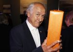 Breukelen 12 februari 2024
Ria Valk viert haar 65 jarig artiesten jubileum en krijgt een koninklijk onderscheiding van de burgemeester van de Ronde Venen. Peter Koelewijn