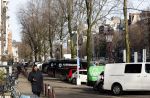 Amsterdam 7 februari 2024
Prinses Amalia woont weer in Amsterdam . Haar huis en de grachten zijn gigantisch goed beveiligd met heel veel beveiligingscamera's . OOk publiek / nieuwsgierigen blijven voor haar huis staan kijken .