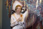 Breukelen 12 februari 2024
Ria Valk viert haar 65 jarig artiesten jubileum en krijgt een koninklijk onderscheiding van de burgemeester van de Ronde Venen.