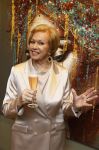 Breukelen 12 februari 2024
Ria Valk viert haar 65 jarig artiesten jubileum en krijgt een koninklijk onderscheiding van de burgemeester van de Ronde Venen.