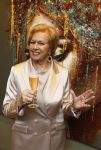 Breukelen 12 februari 2024
Ria Valk viert haar 65 jarig artiesten jubileum en krijgt een koninklijk onderscheiding van de burgemeester van de Ronde Venen.