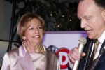 Breukelen 12 februari 2024
Ria Valk viert haar 65 jarig artiesten jubileum en krijgt een koninklijk onderscheiding van de burgemeester van de Ronde Venen.