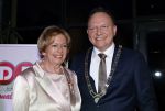 Breukelen 12 februari 2024
Ria Valk viert haar 65 jarig artiesten jubileum en krijgt een koninklijk onderscheiding van de burgemeester van de Ronde Venen.