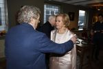 Breukelen 12 februari 2024
Ria Valk viert haar 65 jarig artiesten jubileum en krijgt een koninklijk onderscheiding van de burgemeester van de Ronde Venen. Ria Valk met haar ex partner