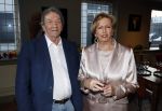 Breukelen 12 februari 2024
Ria Valk viert haar 65 jarig artiesten jubileum en krijgt een koninklijk onderscheiding van de burgemeester van de Ronde Venen. Ria Valk met haar ex partner