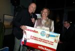 Breukelen 12 februari 2024
Ria Valk viert haar 65 jarig artiesten jubileum en krijgt een koninklijk onderscheiding van de burgemeester van de Ronde Venen.
