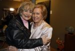 Breukelen 12 februari 2024
Ria Valk viert haar 65 jarig artiesten jubileum en krijgt een koninklijk onderscheiding van de burgemeester van de Ronde Venen. Ria Valk en Vivian Boelen