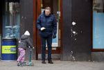 Amsterdam 20 januari 2024
Robert ten Brink op de fiets bij de Albert Heijn