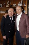 Breukelen 12 februari 2024
Ria Valk viert haar 65 jarig artiesten jubileum en krijgt een koninklijk onderscheiding van de burgemeester van de Ronde Venen. Ronnie Tober en Jan Jochems