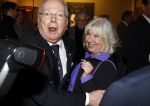 Breukelen 12 februari 2024
Ria Valk viert haar 65 jarig artiesten jubileum en krijgt een koninklijk onderscheiding van de burgemeester van de Ronde Venen. Ronnie Tober en Willeke Alberti