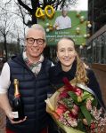 Hilversum 29 februari 2024
Presentatie Billboard van Rudolph v Veen die 40 jaar kok is . Rudolph v Veen met  Kiki Bours van 24 kitchen