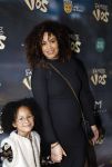Amsterdam 3 februari 2024
Premiere Familie Vos in Pathe Arena. Sharon Doorson zwanger kwam met dochter en een vriendinnetje