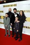 Amsterdam 29 januari 2024
Premiere Scotoe in Tuschinski met oa in de cast Sinan Eroglu Mohammed Chara Rose Bertram Said Boumazoughe Melisa Asli Pamuk Ferdi Stofmeel Daphne Deckers Emma Deckers en Oscar Aerts.