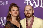 Den Bosch 27 januari 2024
Premiere verliefd op ibiza in de Brabant Hallen. Tamara Brinkman met haar man