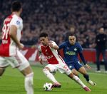 Amsterdam, 3 Februari 2024 AJAX-PSV, eindstand 1-1
Kompetitie Seizoen 2023-2024
Tristan Gooijer en Sergino Dest