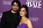 Den Bosch 27 januari 2024
Premiere verliefd op ibiza in de Brabant Hallen. waylon met zijn zwangere vriendin Bibi Breijman