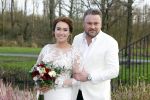 Maarssen 24 februari 2024
Wesly Bronkhorst en Raquel trouwen . Ze kwam met boot aanvaren , Dirk Zeelenberg heeft ze getrouwd.
