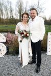 Maarssen 24 februari 2024
Wesly Bronkhorst en Raquel trouwen . Ze kwam met boot aanvaren , Dirk Zeelenberg heeft ze getrouwd.