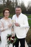 Maarssen 24 februari 2024
Wesly Bronkhorst en Raquel trouwen . Ze kwam met boot aanvaren , Dirk Zeelenberg heeft ze getrouwd.