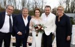 Maarssen 24 februari 2024
Wesly Bronkhorst en Raquel trouwen . Ze kwam met boot aanvaren , Dirk Zeelenberg heeft ze getrouwd.