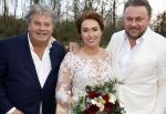 Maarssen 24 februari 2024
Wesly Bronkhorst en Raquel trouwen . Ze kwam met boot aanvaren , Dirk Zeelenberg heeft ze getrouwd.