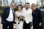 Maarssen 24 februari 2024
Wesly Bronkhorst en Raquel trouwen . Ze kwam met boot aanvaren , Dirk Zeelenberg heeft ze getrouwd. Ouders Wesly