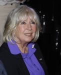 Breukelen 12 februari 2024
Ria Valk viert haar 65 jarig artiesten jubileum en krijgt een koninklijk onderscheiding van de burgemeester van de Ronde Venen. Willeke Alberti