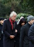 Amsterdam 24 januari 2025
Crematie Manuela Kemp op zorgvlied in Amsterdam. Jeroen Pauw met ex vriendin Nimet Akdemir