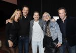 Den Bosch 7 februari 2026
De Hanslers , Monique Hansler Peter Hansler Mike Hansler en zijn vriendin op het vakantiefestival in de brabanthallen in Den Bosch . Khalid Kasem intervieuwde hen in de stand van Prijsvrij.
De Hanslers met Andre Hazes