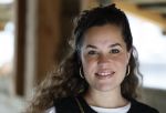 Amsterdam 30 januari 2026
Buiten gewone gezinnen, het nieuwe boek van acteur, columnist en podcastmaker Diego Gonzalez-Clark is vandaag gepresenteerd. Chantal Janzen ontving het eerste boek . Annefleur v d Berg