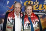 Tilburg 29 januari 2026
Premiere de Bevers in de schouwburg van Tilburg . John de Bever en Kees de Bever geven een voorstelling met oa Bas Muijs Adje v Bavel en Mariska v Kolck. Annemarie Jorritsma met haar man