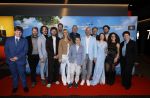 Amsterdam 31 januari 2026
Premiere Duivinder in het VUE  theater . Cast Cast (Luc Swinkels, Sytse Faber, Jesper Hesseling, Perry Mulder, Liza Sips, Styno Huijkman, Harry Piekema, Rik Sinkeldam, Ruben van der Meer, Lisanne Hoefnagels, Merijn Oerlemans, Zahra Wijnstijn, Elly de Graaf)